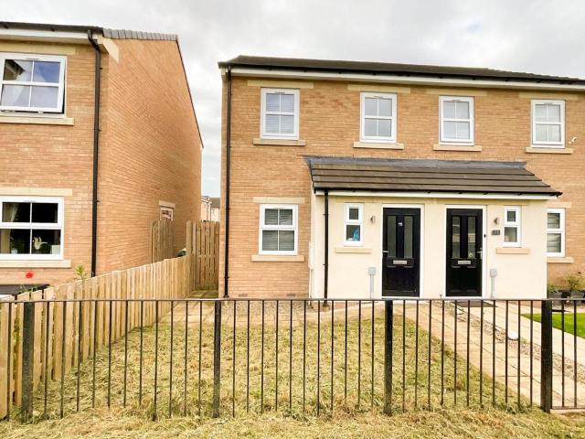 2 bedroom semi detached house for sale