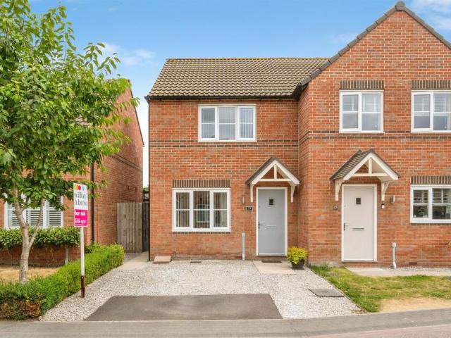 2 bedroom semi detached house for sale