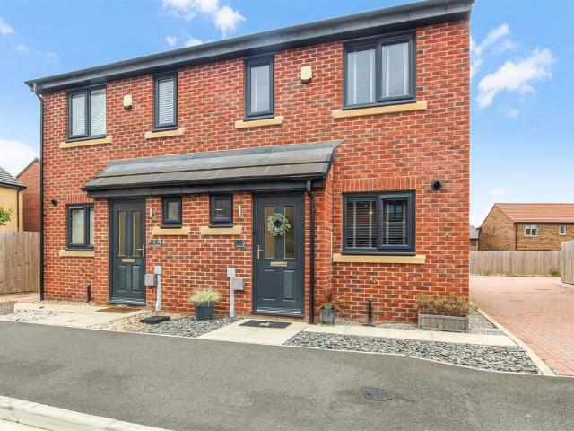 2 bedroom semi detached house for sale