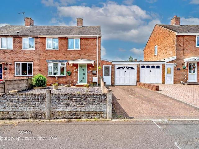 2 bedroom semi detached house for sale
