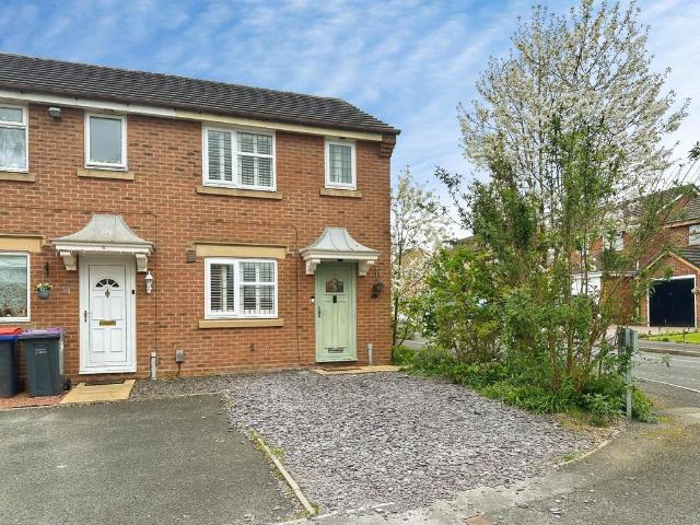 2 bedroom semi detached house for sale