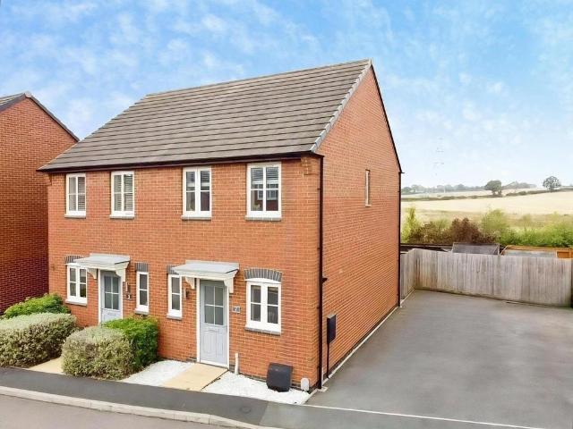 2 bedroom semi detached house for sale