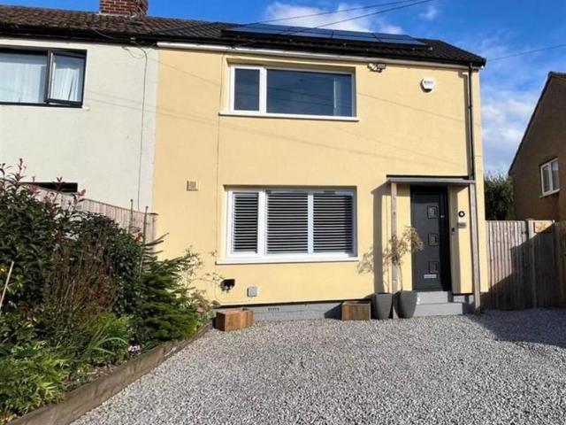 2 bedroom semi detached house for sale