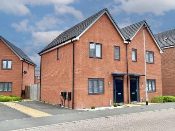 2 bedroom semi detached house for sale