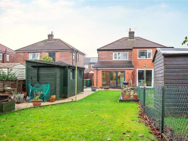 2 bedroom semi detached house for sale