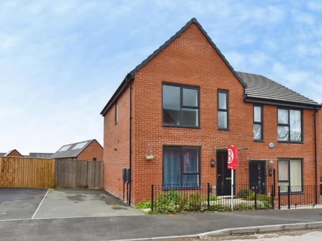 2 bedroom semi detached house for sale