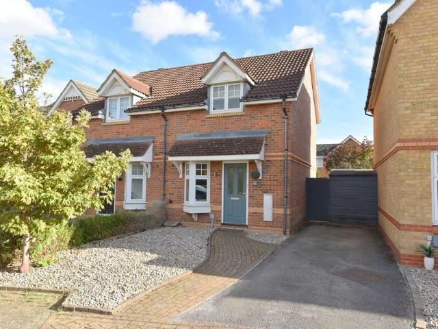 2 bedroom semi detached house for sale