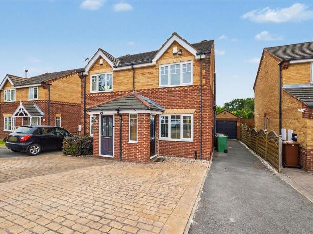 2 bedroom semi detached house for sale