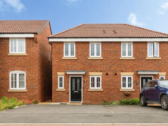 2 bedroom semi detached house for sale