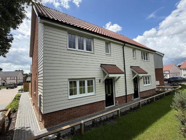 2 bedroom semi detached house for sale