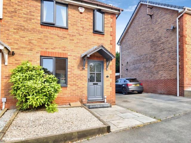2 bedroom semi detached house for sale