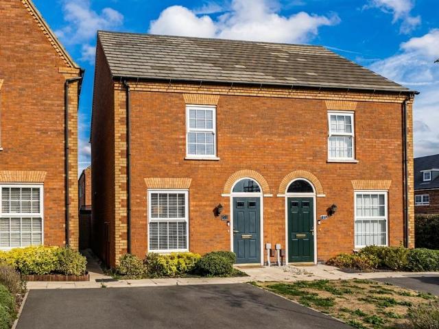 2 bedroom semi detached house for sale