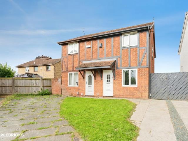 2 bedroom semi detached house for sale