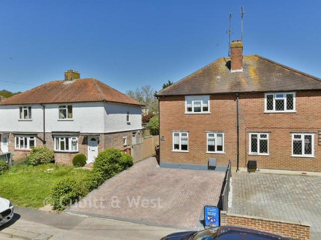 2 bedroom semi detached house for sale