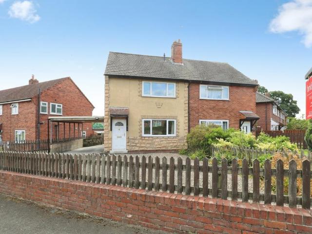 2 bedroom semi detached house for sale