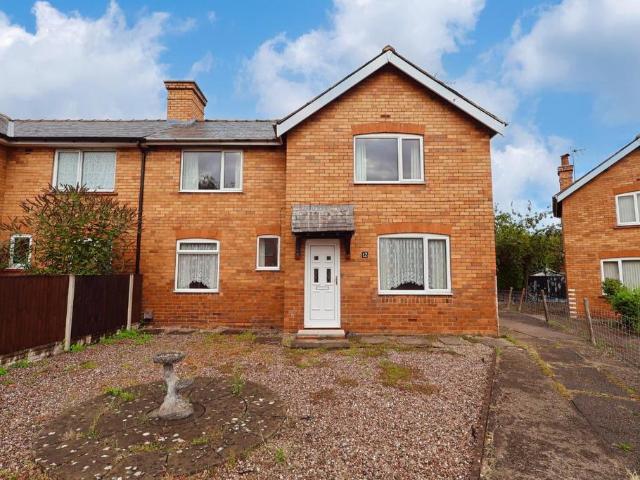 2 bedroom semi detached house for sale