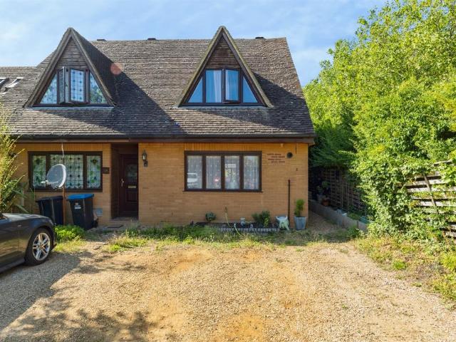 2 bedroom semi detached house for sale