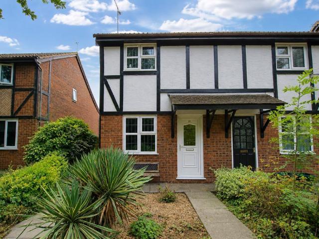 2 bedroom semi detached house for sale