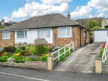 2 bedroom semi detached house for sale