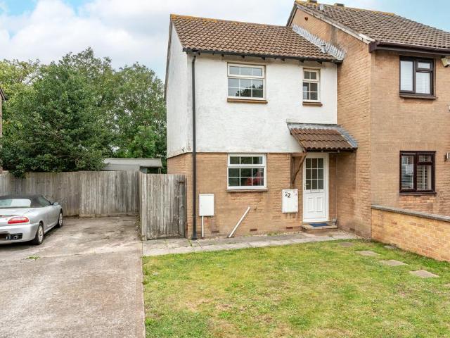 2 bedroom semi detached house for sale