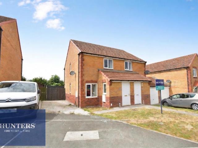 2 bedroom semi detached house for sale