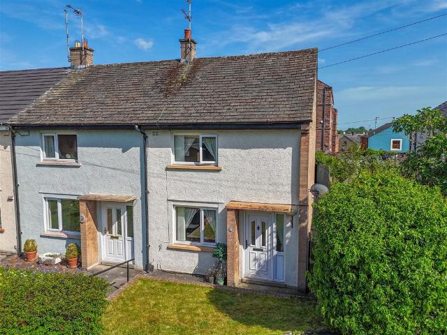 2 bedroom semi detached house for sale