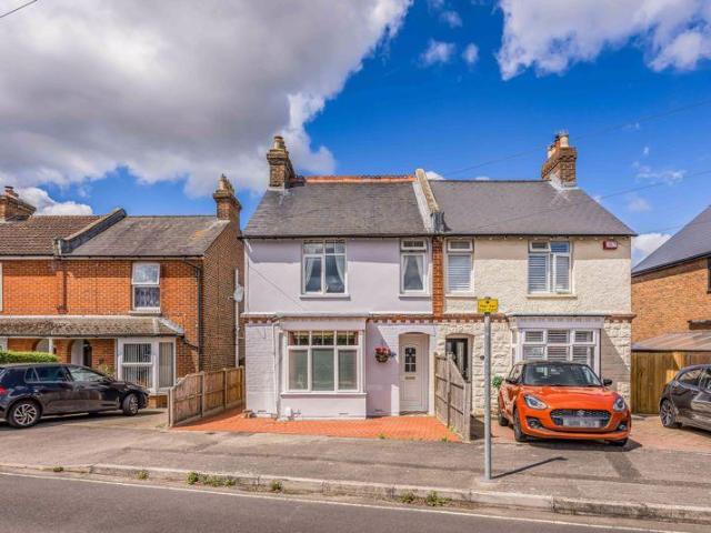 2 bedroom semi detached house for sale