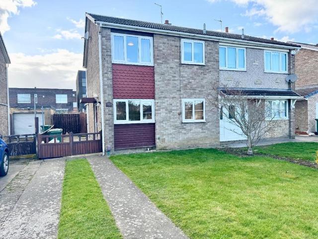 2 bedroom semi detached house for sale