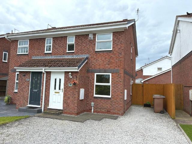 2 bedroom semi detached house for sale