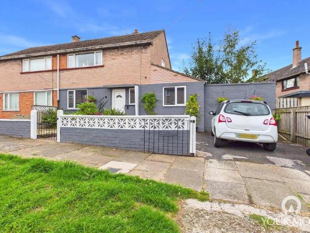2 bedroom semi detached house for sale