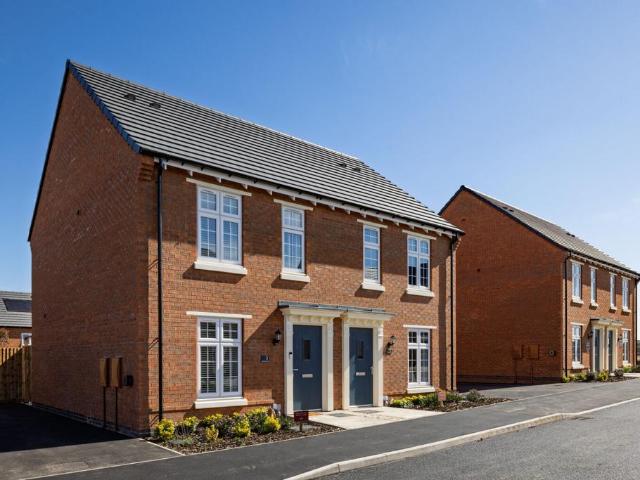 2 bedroom semi detached house for sale