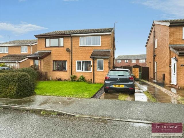 2 bedroom semi detached house for sale