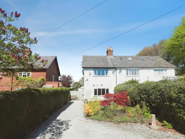 2 bedroom semi detached house for sale