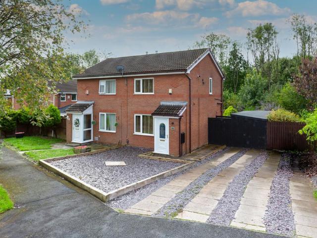 2 bedroom semi detached house for sale
