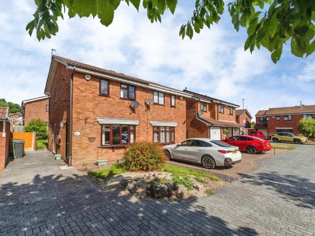 2 bedroom semi detached house for sale