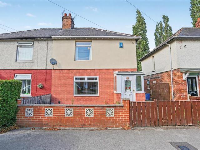 2 bedroom semi detached house for sale
