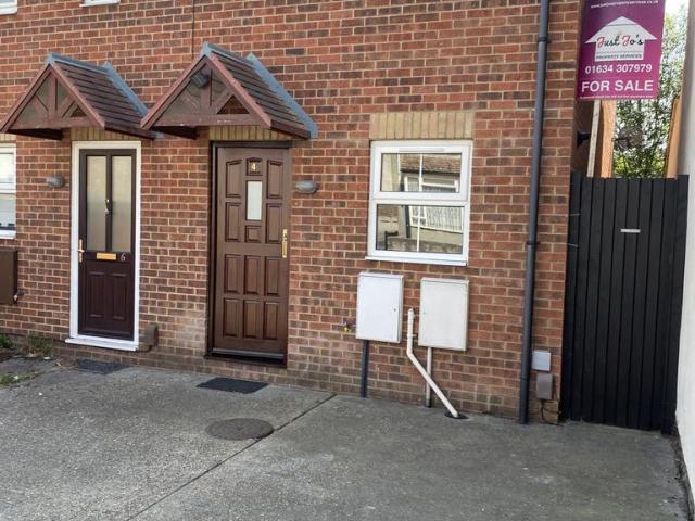 2 bedroom semi detached house for sale