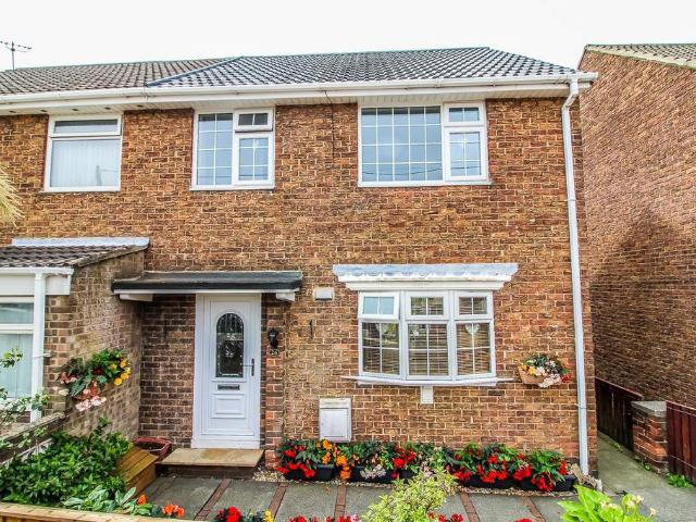 2 bedroom semi detached house for sale