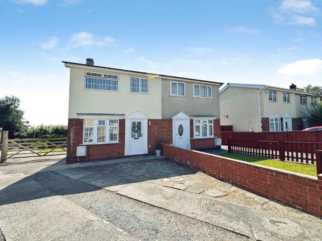 2 bedroom semi detached house for sale