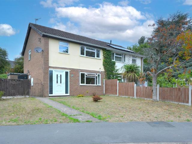2 bedroom semi detached house for sale