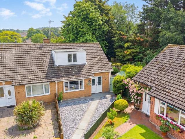 2 bedroom semi detached house for sale