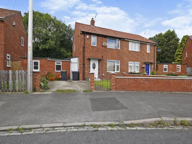 2 bedroom semi detached house for sale
