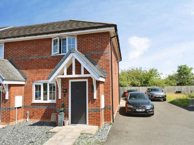2 bedroom semi detached house for sale