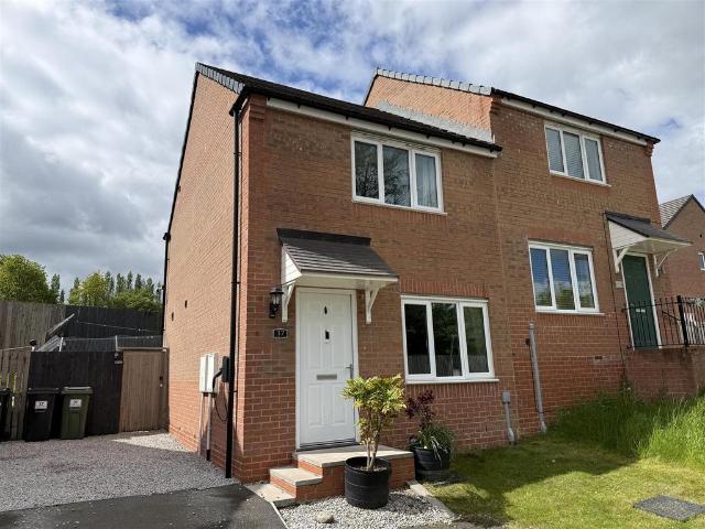 2 bedroom semi detached house for sale