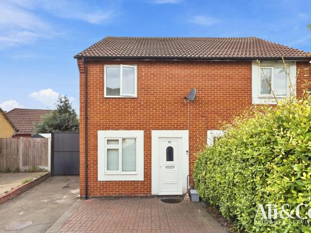 2 bedroom semi detached house for sale
