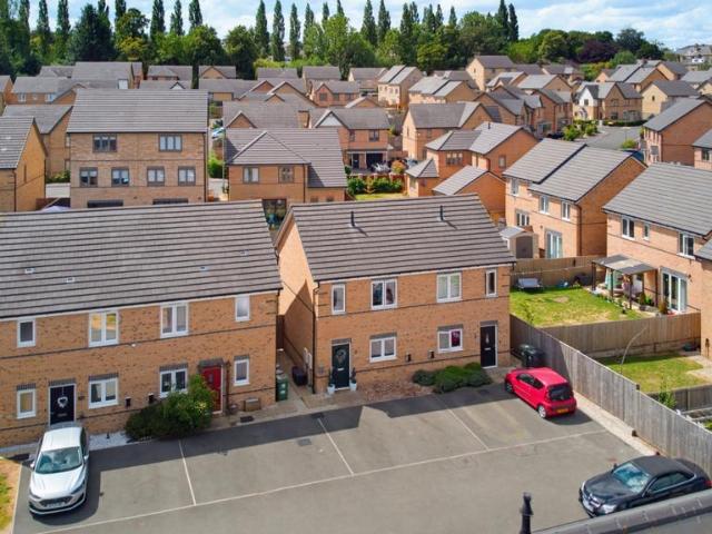 2 bedroom semi detached house for sale