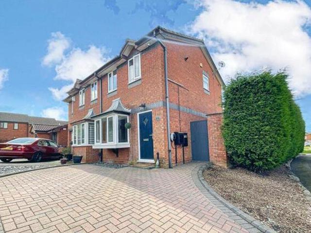 2 Bedroom Semi detached House For Sale In Tamworth, Staffordshire