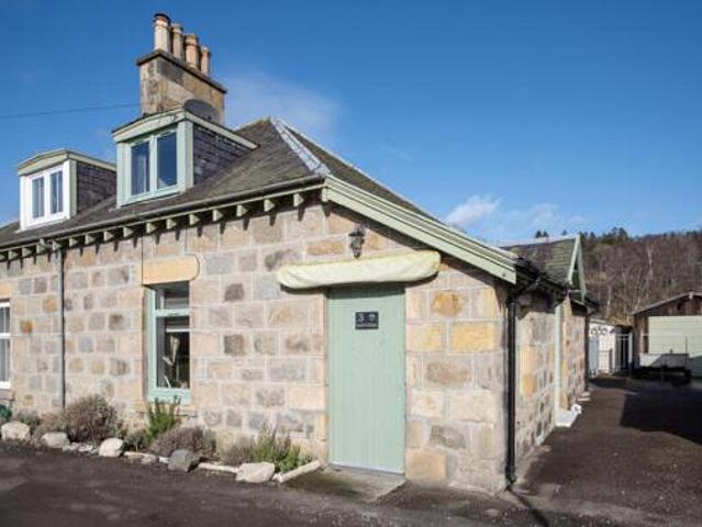 2 Bedroom Semi detached House For Sale In Aberlour