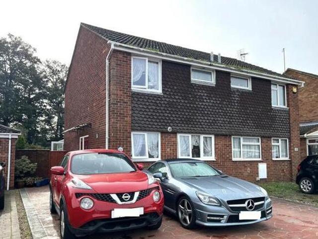 2 Bedroom Semi detached House For Sale In Chatteris, Cambs