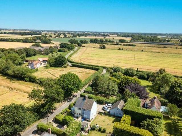 2 Bedroom Semi detached House For Sale In Colchester, Essex